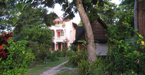 Firefly Beach Cottages